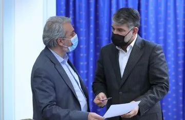  روزنامه هم میهن: یک نوجوان برای سرقت خشن به بدترین مجازات محکوم می‌شود و ۲ وزیر به جرم فساد به یکی دوسال حبس؟ / چرا رئیسی واکنشی به این جرم نشان نداد؟