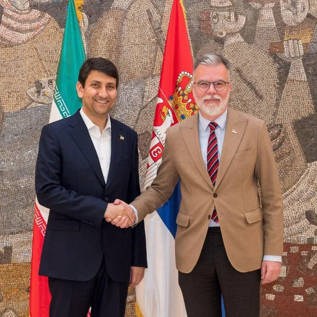  سید ستار هاشمی، وزیر ارتباطات و فناوری اطلاعات، در چارچوب برنامه توسعه «دیپلماسی فناوری»، به دعوت رسمی «وزیر اطلاعات و مخابرات صربستان»، به بلگراد، سفر کرده است. 