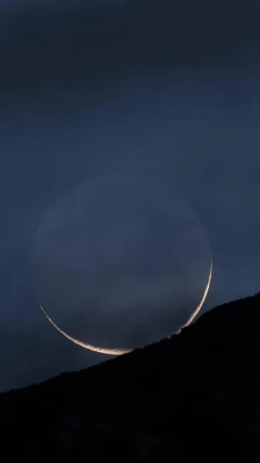 تصویری از هلال ماه نو / فردا اول ماه رمضان است