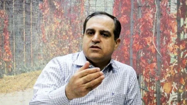  جدا کردن ظریف از دولت از حامیان دولت می‌کاهد