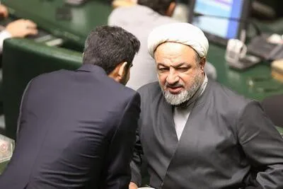  این نمایندگان مجلس ظرف ۴۵ روز، ۲۵ درصد دارایی مردم ایران را بر باد دادند/ نکته طلایی بیانات روز گذشته رهبر جمهوری اسلامی چه بود؟