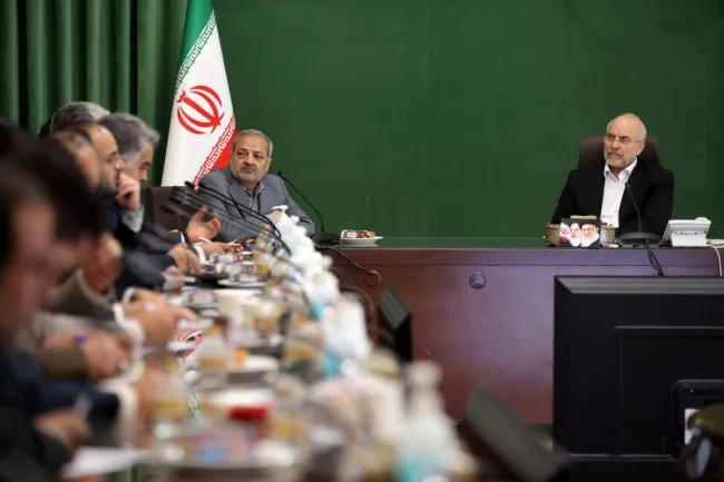  دانش آموز اسم خودش را هم نمی‌تواند بنویسد