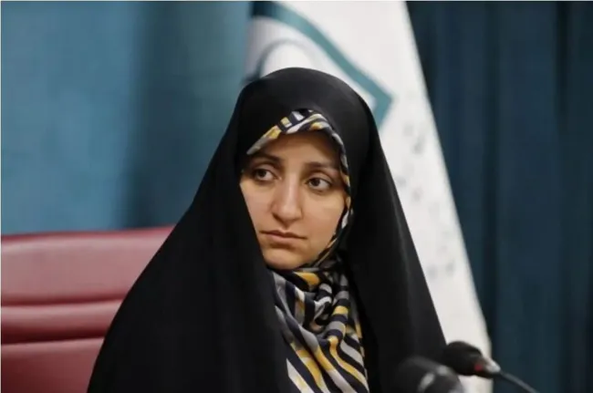  مبدا پیامک‌های ارسالی تذکر حجاب هنوز نامعلوم است/ در تلاشیم دریابیم پیامک‌ها با چه هدفی و ذیل کدام قانون ارسال می‌شود؟