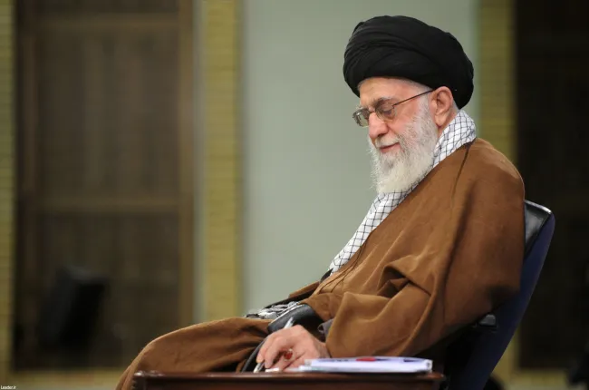  رهبر جمهوری اسلامی و فرمانده کل قوا در پیام تلویزیونی: نیروهای مسلح، رژیم رذل صهیونی را بیچاره خواهندکرد/ مردم مطمئن باشند در این زمینه هیچ کوتاهی نخواهد شد