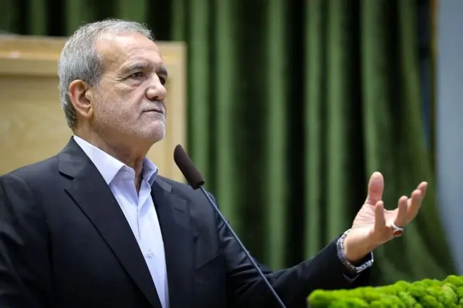  پزشکیان: مرز ایران و پاکستان باید عاری از ناامنی و حضور گروه‌های تروریستی باشد