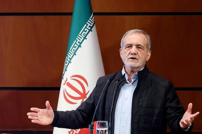 پزشکیان: اگر امریکا حق ما را [در غنی سازی] به رسمیت بشناسد، ما آماده همکاری با کشور‌های مختلف هستیم
