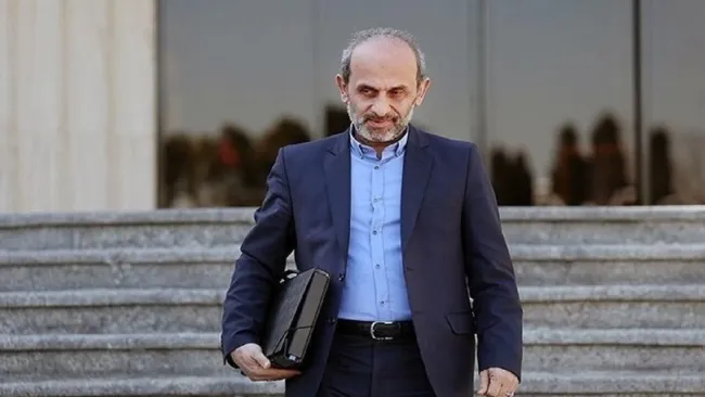  آقای پیمان جبلی رییس سازمان صدا و سیما درود 