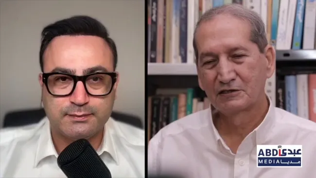  حاتم قادری: معتقدم گفتمانی که سلطنت در ایران سنتی داشت، در ۵۷ هم بازتولید شد