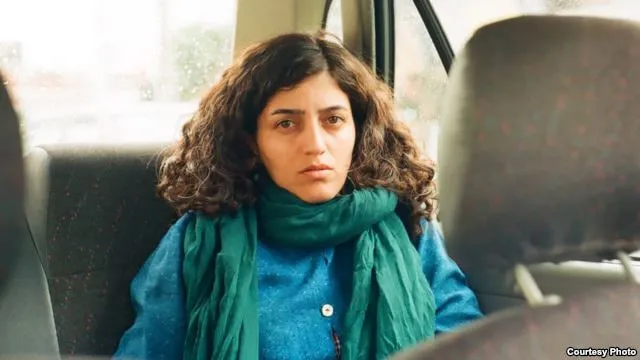 تفتیش منزل مرضیه رسولی روزنامه‌نگار، توسط مأموران امنیتی