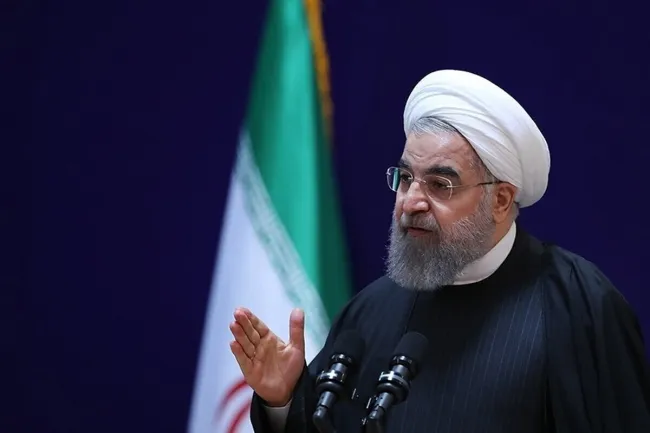  حسن روحانی: مردم باید بعد از جنگ ۱۲ روزه اصلاح در امور را ببینند تندروها حالا فکر می‌کنند که این جنگ به زودی شروع نمی‌شود و عقب افتاده لذا دوباره برگشتند به بداخلاقی‌های قبلی‌شان.