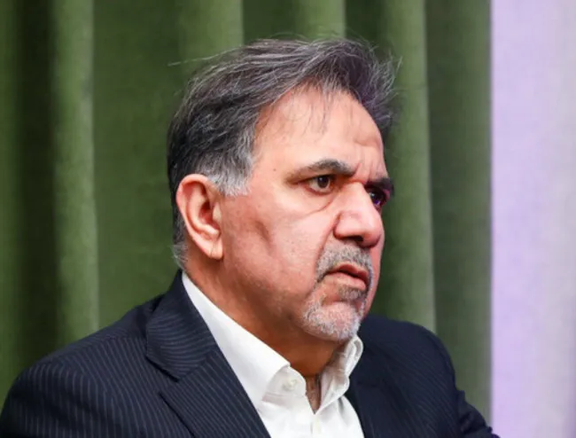  آخوندی: یک بار نابودی بس است / در شوروی، نبرد واقعی برای مردم، رقابت تسلیحاتی با آمریکا نبود؛ بلکه نبرد میان تلویزیون رسمی با یخچال بود