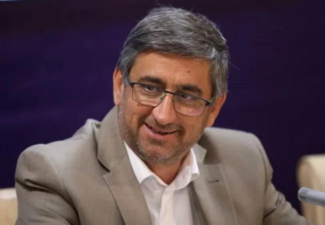 دو خبرنگار لرستانی به دلیل انتقاد از استاندار محکوم به حبس و اقامت اجباری شدند!!