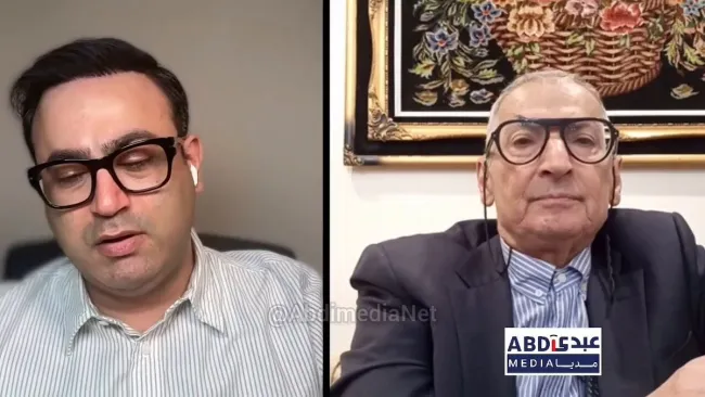 زیباکلام: در چهل سال گذشته نظام‌ها دیکتاتوری بسیاری به سمت دموکراسی حرکت کرده‌اند