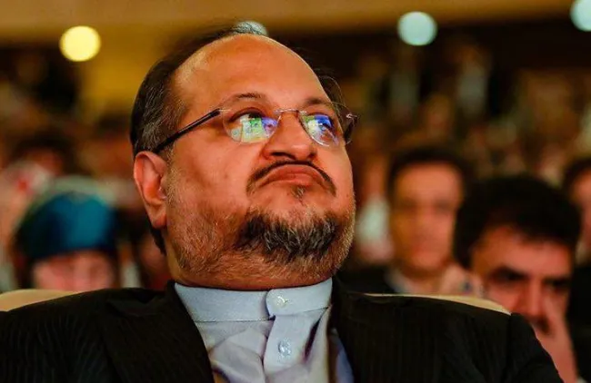  پنجشنبه ماه رمضان محمد شریعتمداری جلسات خاص با محور پتروشیمی را در محل سابق کار خودش آستان عبدالعظیم حسنی برگزار کند، جالب است، نیست؟