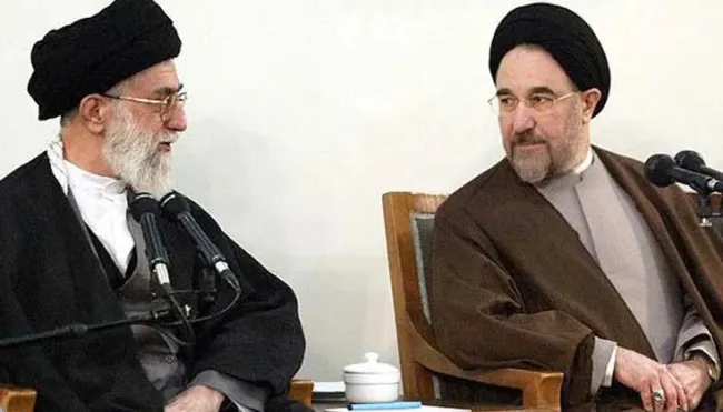 مشورت سید محمد خاتمی با آیت‌الله خامنه‌ای برای استعفا از ریاست جمهوری