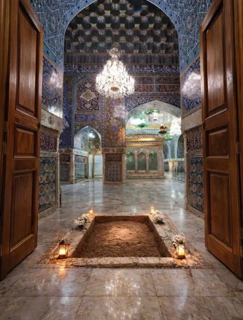 آماده سازی محل دفن آیت‌الله خامنه‌ای در حرم رضوی