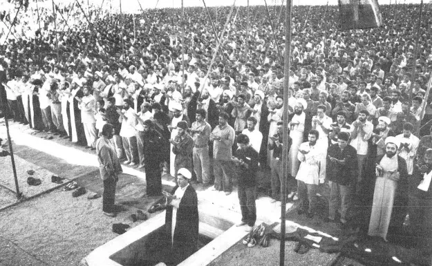 در نماز جمعه شركت كردم. خطبه اول در فضايل على (ع) و خطبه دوم در مسايل روز و از جمله پيشرفت جنگ و وضع دشوار دولت بعث و منافقان. اوایل صحبت خبر دادند كه مرحله دوم عمليات بيت‌المقدس شروع شده و در غرب كارون، در محدوده‌اى به عرض بيست كيلومتر به مرز رسيده‌ايم و به طرف شلمچه خواهيم رفت.