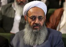 مولوی عبدالحمید: در این روزهای سخت، مردم ایران همدرد و پناه هم باشند