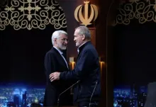  خاطرتان هست در یادداشتی در ایام انتخابات نوشتم که: «دکترسعید و دکترمسعود هر دو از سربازان و کارگزاران نظام اسلامی تحت رهبری ولایت مطلقه امر و امامت امت هستند».