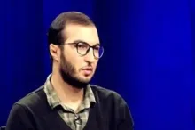  وحید اشتری از حملات در مجاورت زندان بزرگ در جنگ اخیر و واکنش های زندانیان با تصور حمله به زندان روایت می کند 
